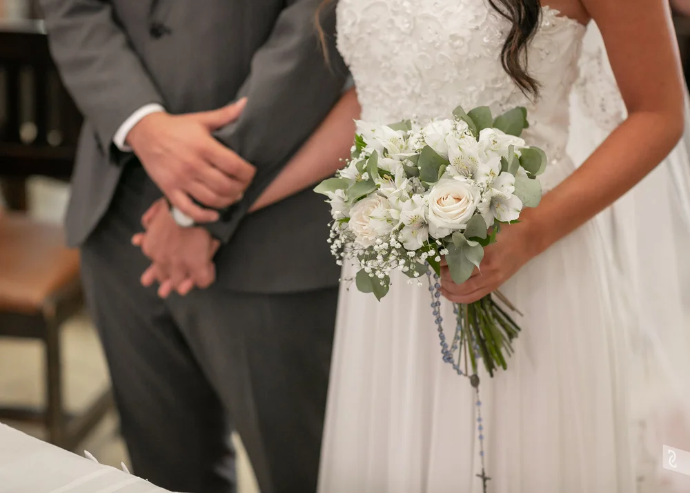 Coordinación de bodas con trámites - ramo de novia
